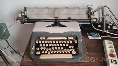 Macchina da scrivere Olivetti Everest