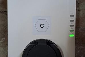 Colonnina ricarica ABB - Terra AC Wallbox - 22 kw