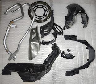 Ricambi originali moto x-adv 750 usati