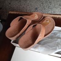 scarpe infradito serie Geo Alviero Martini