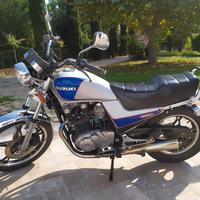 Suzuki gr 650 Tempter
