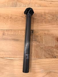 Reggi sella carbonio