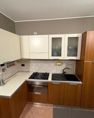 Cucina marca Pedini + tavolo e sedie  Calligaris