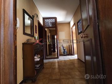 LOREO: Trilocale con ingresso indipendente