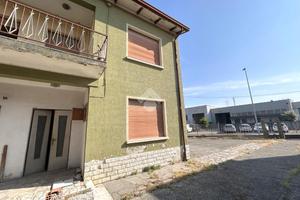 PORZIONE DI BIFAMILIARE A CARPENEDOLO