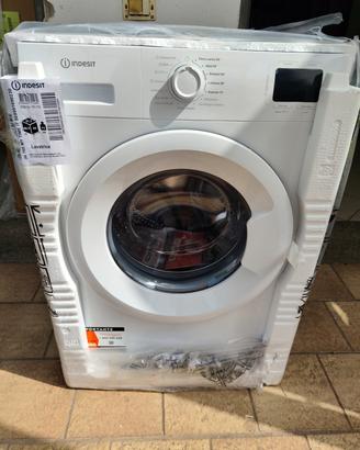Indesit 7kg Slim 43 cm Vapore 