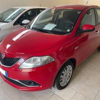 Lancia Y Ypsilon 1.2 Silver Tagliandata Distribuzi