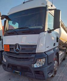 Mercedes Actros 1845 ADR