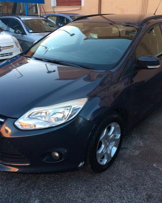 2013 Ford Focus 1.6 120 CV GPL SW Titanium taglian