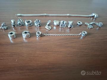 bracciale Pandora con charm