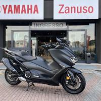 Yamaha T Max 560 Pacchetto sport Guidabile an...