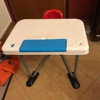 Tavolino bambini e lavagna in ardesia e con fogli