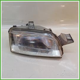 Faro Fanale Proiettore Destro DX HELLA R142596-00 