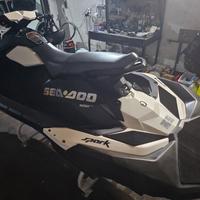 Seadoo Spark 90 cv PARI AL NUOVO-10 ORE