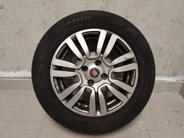 4 CERCHI IN LEGA FIAT PUNTO CON GOMME ESTIVE