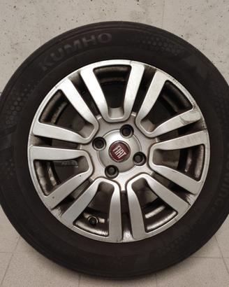 4 CERCHI IN LEGA FIAT PUNTO CON GOMME ESTIVE