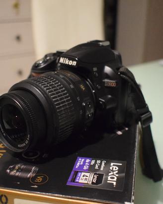 Nikon D3100 + obiettivo 18-55 VR