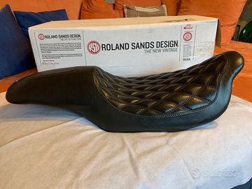 SELLA MUSTANG RDS 2UP BOSS