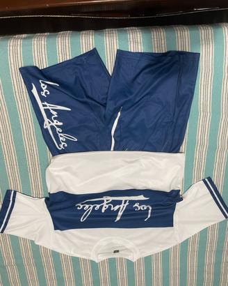 completo uomo oversize