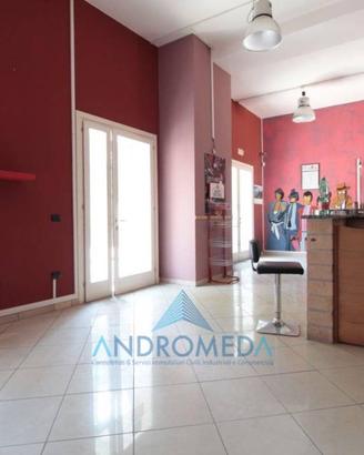 Immobile di 140 m² con 2 locali a Santa Maria Capu