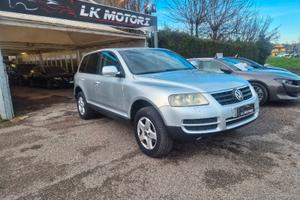 VOLKSWAGEN Touareg 2.5 R5 TDI