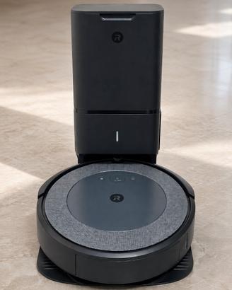 Roomba i3+ con base e accessori nuovi