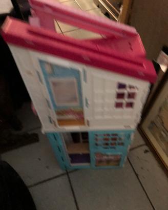 Casa di Barbie Malibu apribile