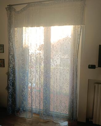 tenda portafinestra in organza con bastone 