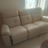 Divano in pelle beige