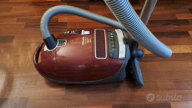 aspirapolvere Miele Complete C3