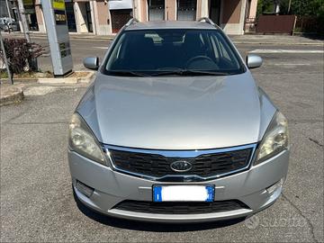 Kia Ceed cee'd 1.6 CRDi 110 CV 5 porte Class