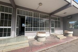 PE S130 Ufficio con posti auto Spoltore