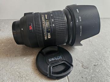 Nikon AF‑S DX 18‑200mm f/3.5‑5.6G ED VR
