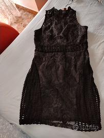 Vestito nero elegante, mai indossato.