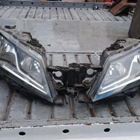 coppia fari Seat leon 