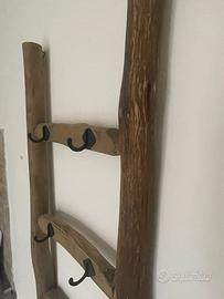 Scaletta di legno