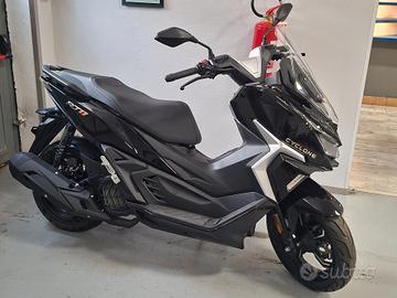Cyclone RT1 125 ABS TCS E5+ Nero - 2026 -