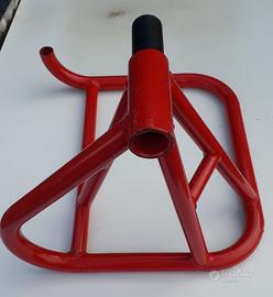 Cavalletto posteriore monobraccio per moto MV Agus