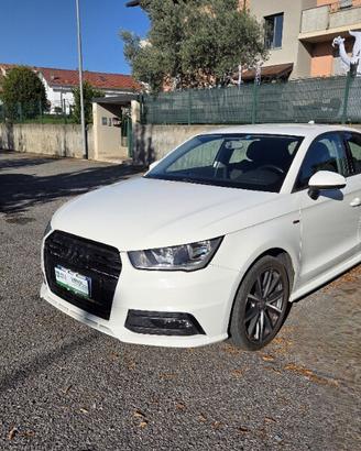 AUDI A1/S1 A1 SPB 1.0 TFSI ultra Sport
