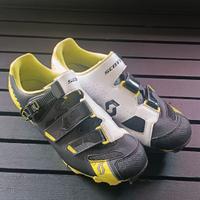 Scarpe mountain bike