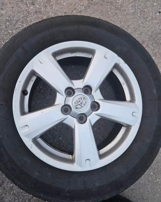 Cerchi in lega Toyota  rav 4 terza serie