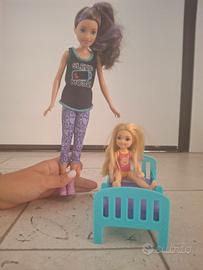 skipper con chelsea e lettino. mondo barbie 