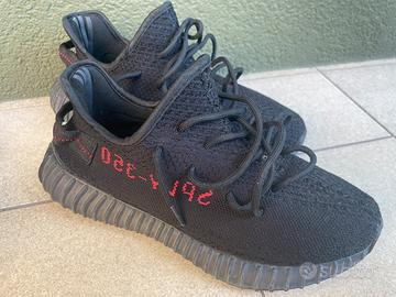 2 paia Scarpe adidas yeezy 350