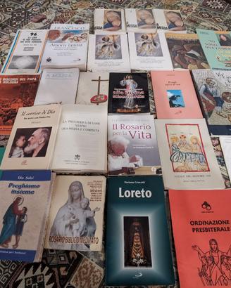 Lotto di 40 libri cattolici antichi e recenti