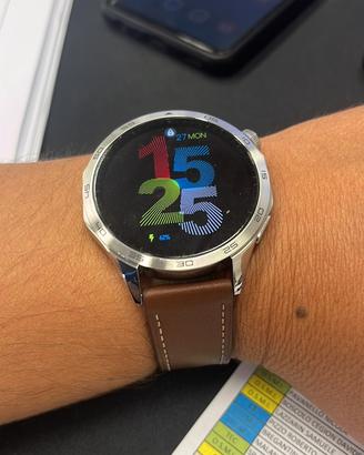 Orologio huawei GT4