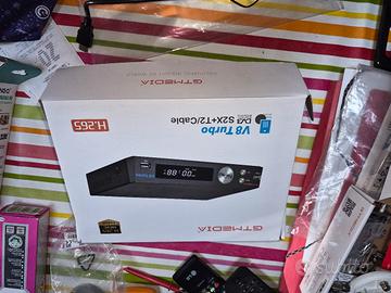decoder gtmedia v8 turbo  combo dvbt2 + sat