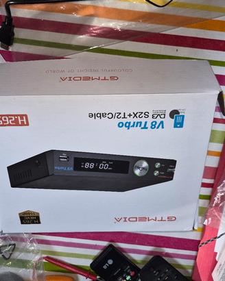 decoder gtmedia v8 turbo  combo dvbt2 + sat