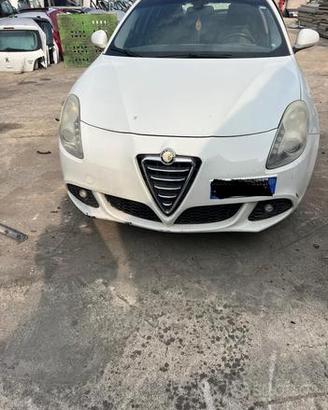 Alfa Romeo Giulietta 2013 cofano post ant, sportel