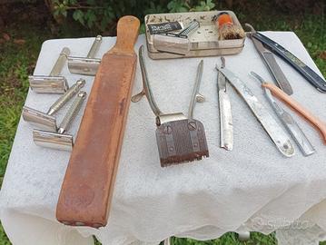 Vecchio set da salone barbiere 