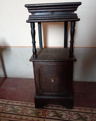 mobili antiquariato 